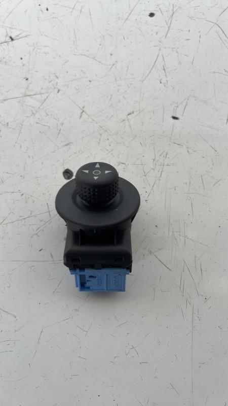 Commande retroviseurs CITROEN BERLINGO 1 PHASE 2 Diesel - 1