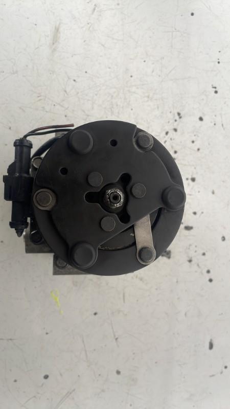 Compresseur clim MAZDA 2 1 Essence - 1