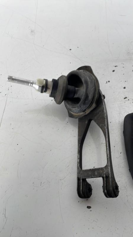 Levier de vitesses BMW SERIE 3 E90 PHASE 1 Diesel - 1