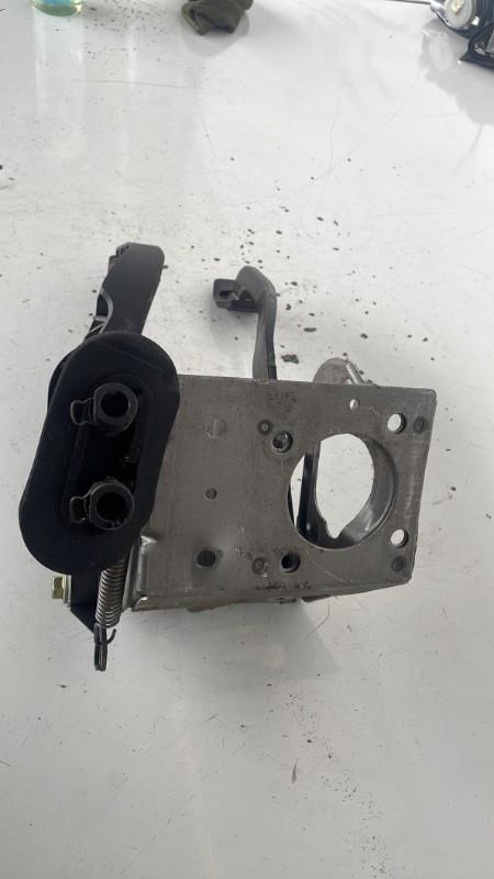 Pedale de frein MAZDA 2 1 Essence - 1