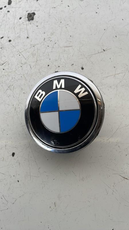 Bouton de coffre BMW SERIE 1 E87 PHASE 2 Essence - 1