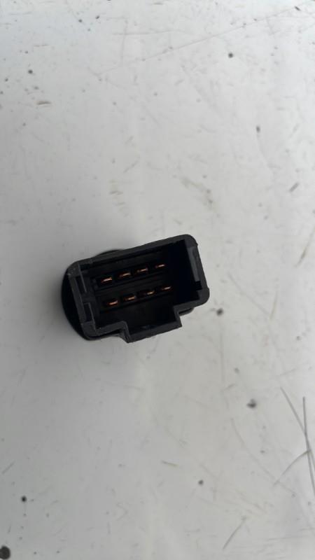 Bouton de warning DACIA SANDERO 1 Diesel - 1