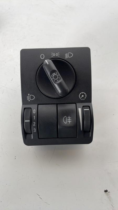 Commande de reglage hauteur de phare OPEL CORSA C PHASE 2 Essence - 1