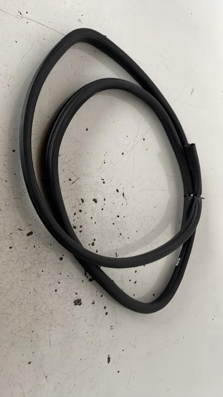 Joint de porte arriere gauche BMW SERIE 1 E87 PHASE 2 Essence - 1