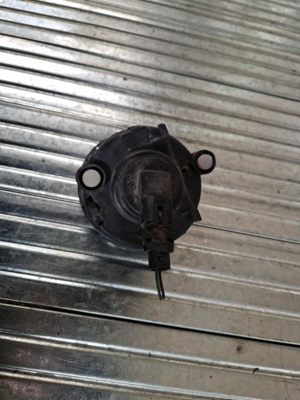 Anti brouillard droit (feux) RENAULT TWINGO 1 PHASE 3 Essence - 1