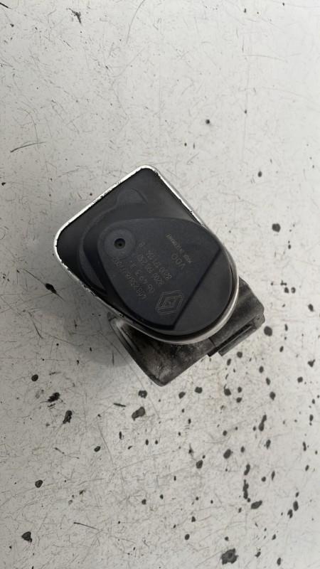 Boitier papillon RENAULT CLIO 3 PHASE 1 Essence - 1