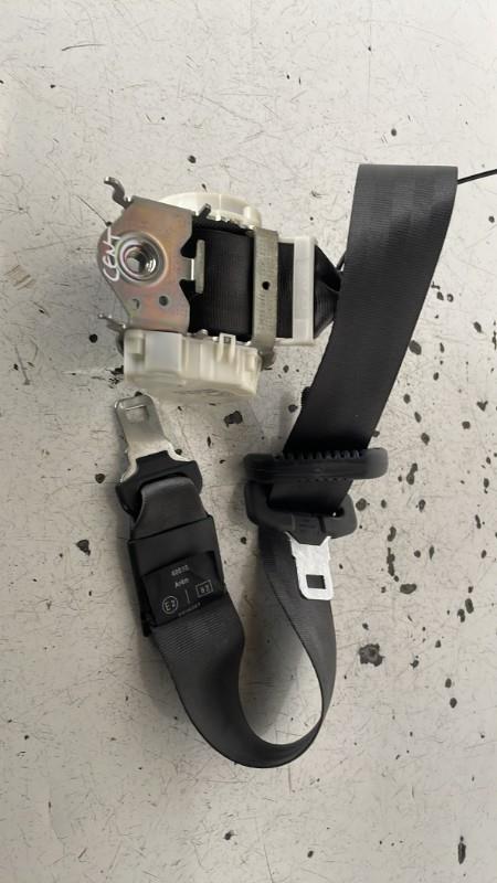 Ceinture arriere centrale RENAULT CLIO 3 PHASE 1 Essence - 1