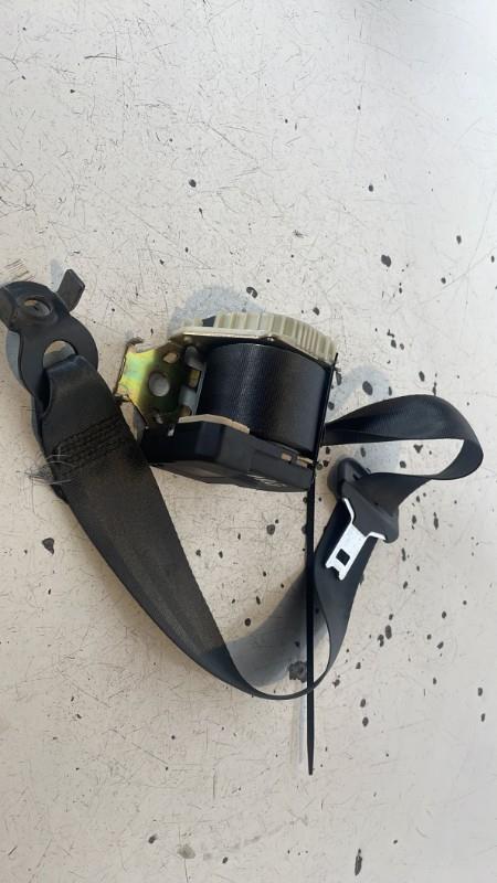 Ceinture arriere gauche RENAULT CLIO 2 PHASE 2 Essence - 1