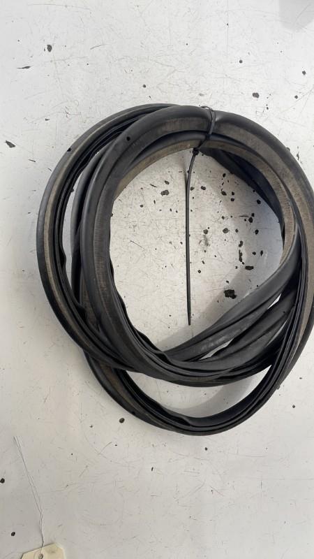 Joint de coffre CITROEN C4 PICASSO 1 Diesel - 1