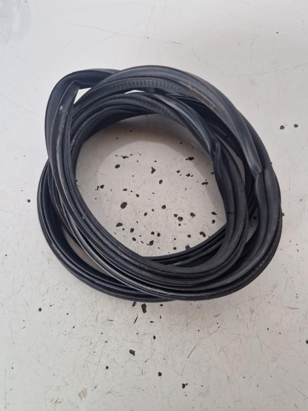 Joint de coffre PEUGEOT 207 PHASE 1 Diesel - 1