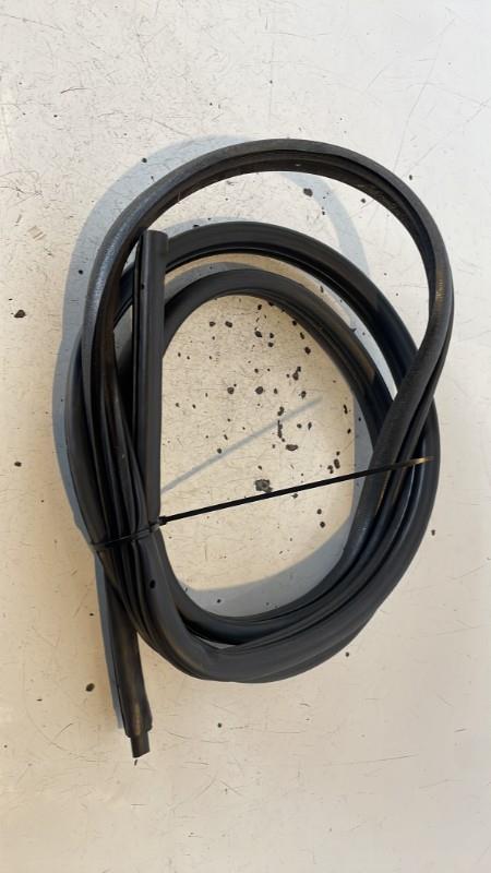 Joint de porte avant gauche RENAULT CLIO 2 PHASE 2 Essence - 1