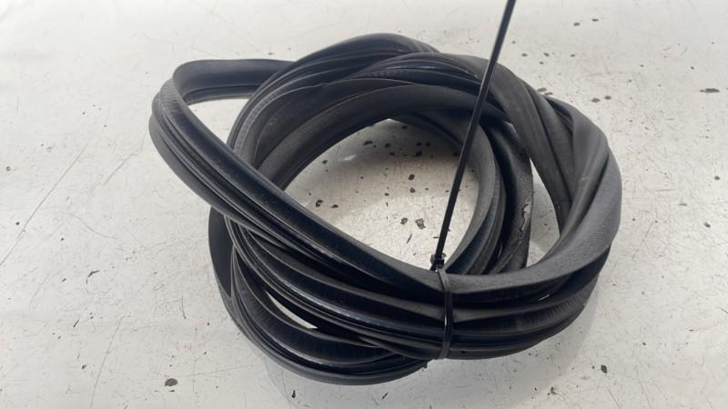 Joint de porte avant gauche RENAULT CLIO 3 PHASE 1 Essence - 1