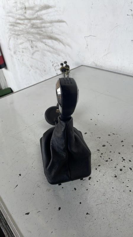 Levier de vitesses PEUGEOT 207 PHASE 1 Diesel - 1