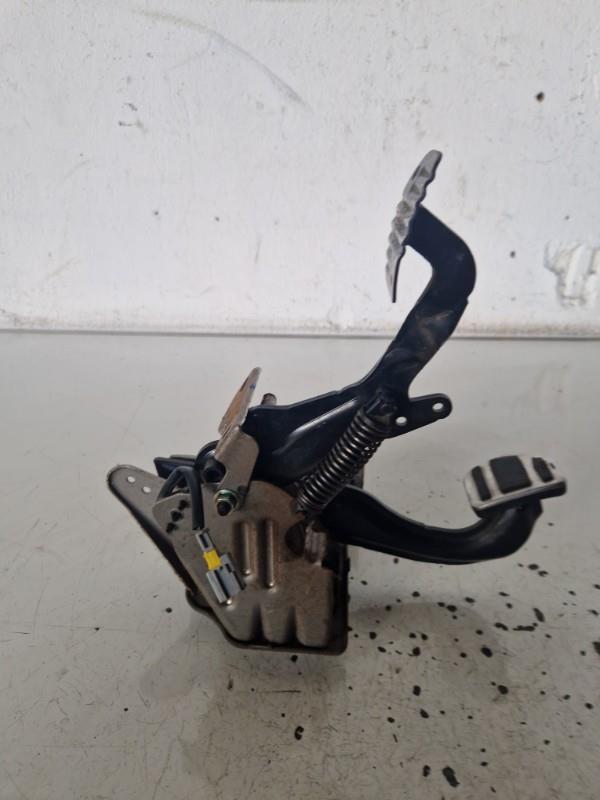 Pedalier PEUGEOT 207 PHASE 1 Diesel - 1