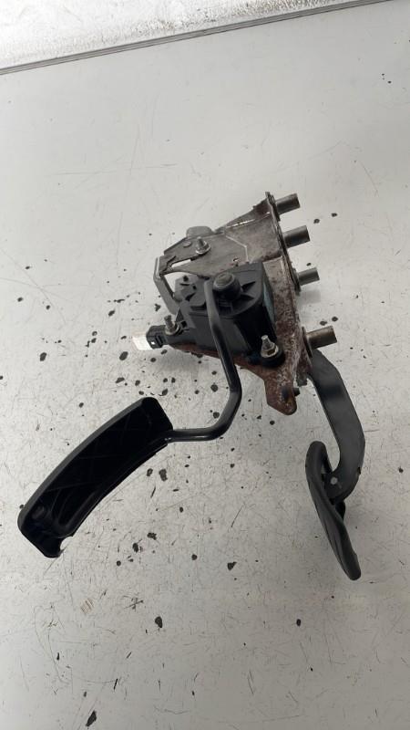 Pedalier RENAULT CLIO 3 PHASE 1 Essence - 1