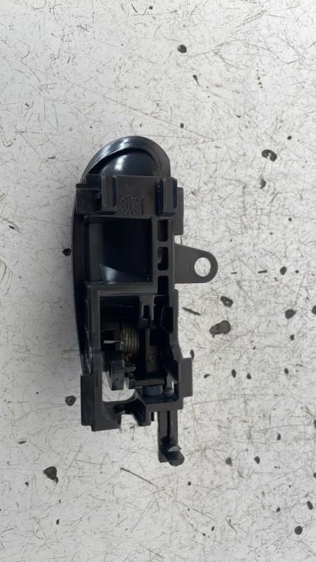 Poignee interieur avant gauche CITROEN C1 1 PHASE 2 Essence - 1