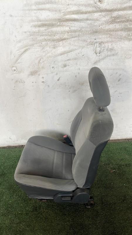 Siege avant gauche MAZDA 323 4 PHASE 1 Essence - 1