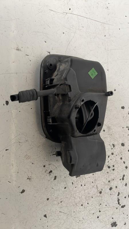 Trappe d'essence RENAULT CLIO 3 PHASE 1 Essence - 1