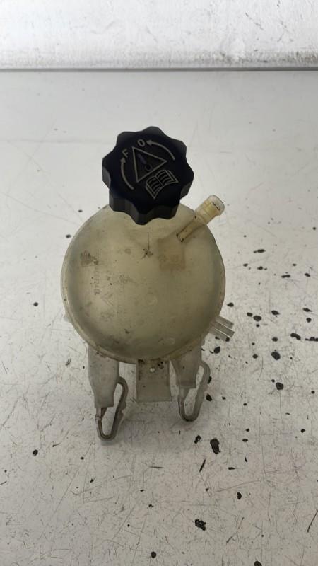 Vase d'expansion PEUGEOT 207 PHASE 1 Diesel - 1