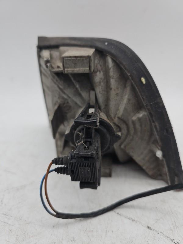 Optique avant secondaire droit (feux)(clignotant) BMW SERIE 3 E36  - 1
