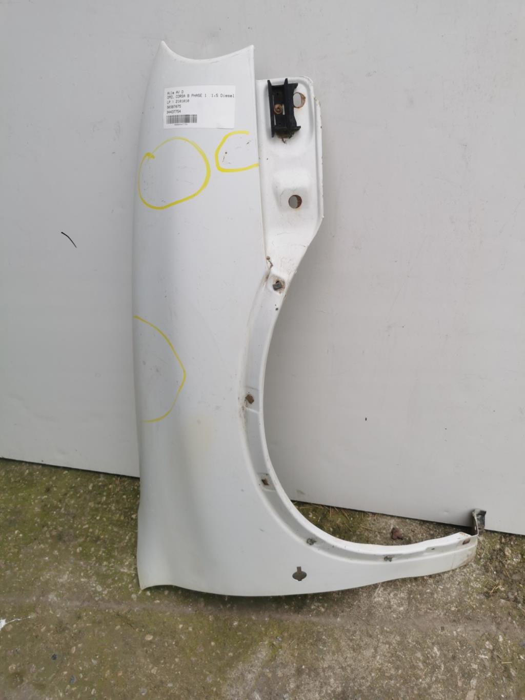 Aile avant droit OPEL CORSA B PHASE 1 Diesel - 1