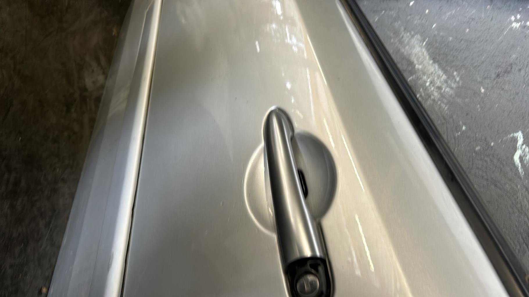 Porte avant gauche RENAULT LAGUNA 2 PHASE 2 Essence - 1