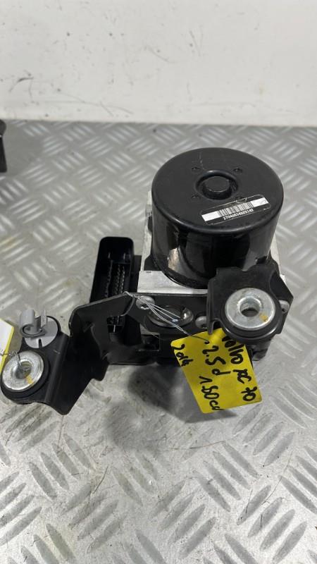 Bloc ABS (freins anti-blocage) VOLVO XC 70 2 PHASE 1 BREAK  - 1