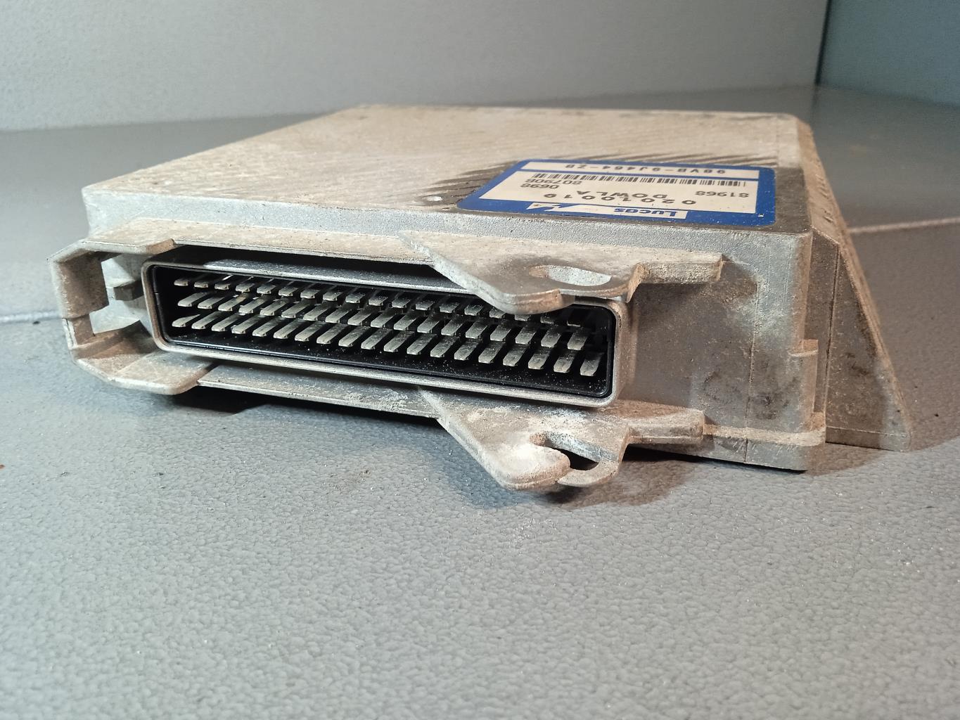 Calculateur moteur FORD TRANSIT 2 Diesel - 1