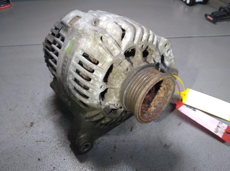Alternateur AUDI A4 1 PHASE 1 Essence - 1
