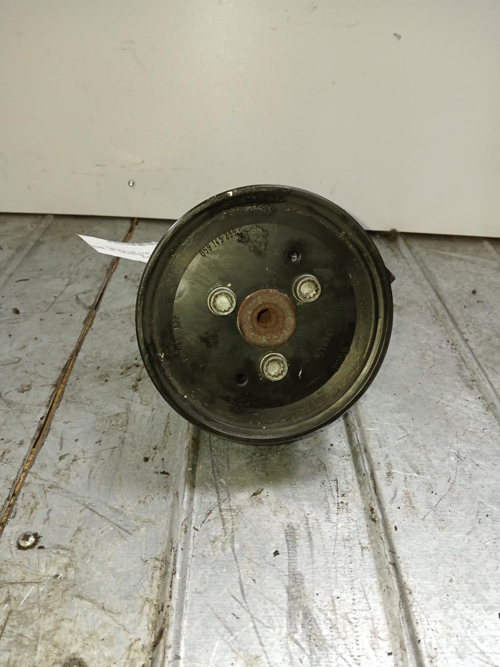 Pompe de direction AUDI A4 2 AVANT PHASE 2 BREAK Diesel - 1