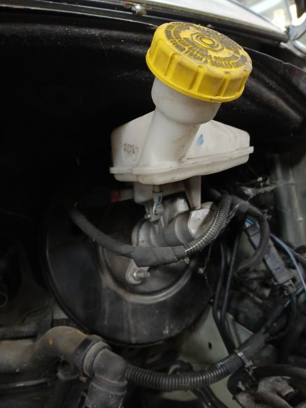 Maitre cylindre (freinage) CITROEN C4 CACTUS Diesel - 1