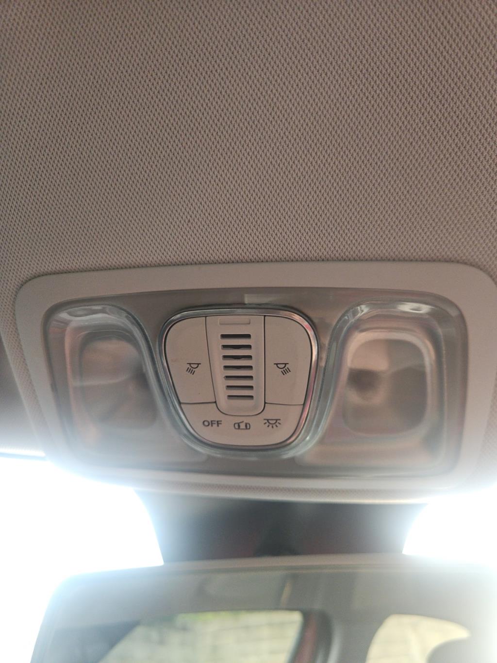 Eclairage de plafonnier FIAT 500L PHASE 1 Diesel - 1