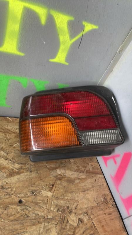 Feu arriere principal gauche (feux) ROVER 100 PHASE 1 Essence - 1