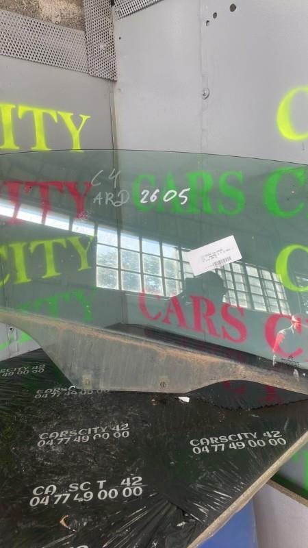 Vitre arriere droit CITROEN C4 1 PHASE 1 Diesel - 1