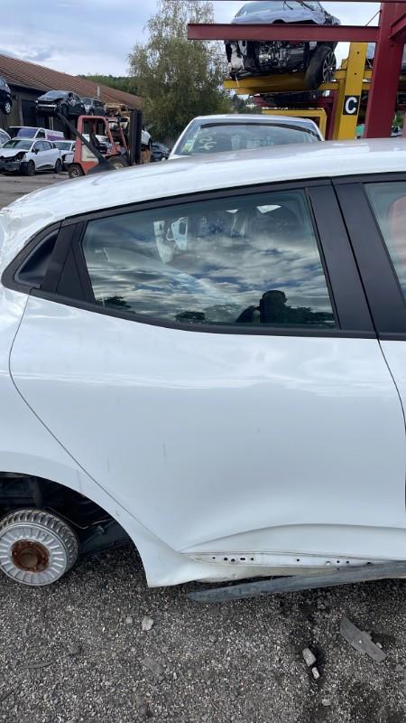Vitre arriere droit RENAULT CLIO 5 Diesel - 1