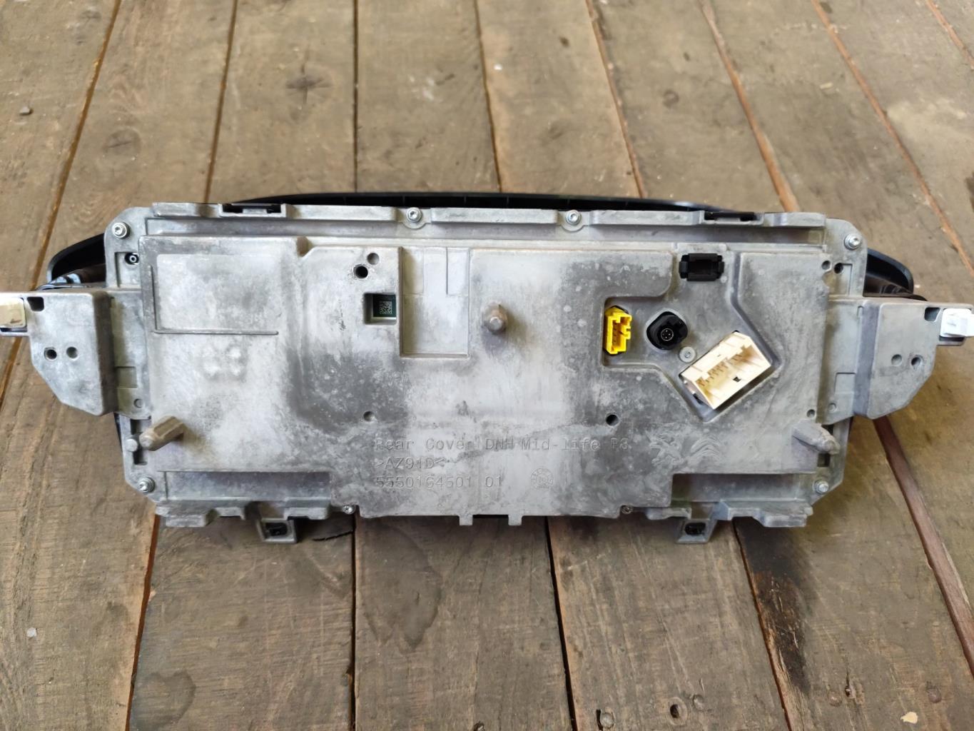 Compteur PEUGEOT 5008 2 PHASE 1 Essence - 1