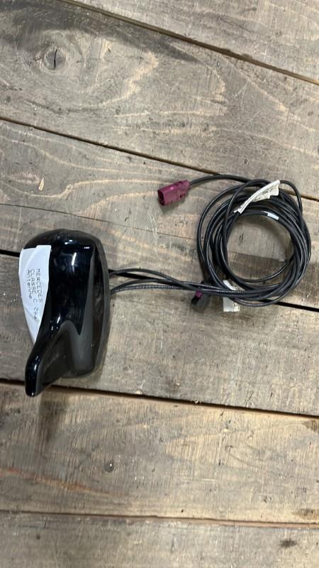 Antenne MERCEDES CLASSE C 204  - 1