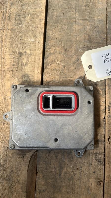 Boitier xenon FIAT 500 ABARTH 2 CABRIO PHASE 1 Essence - 1