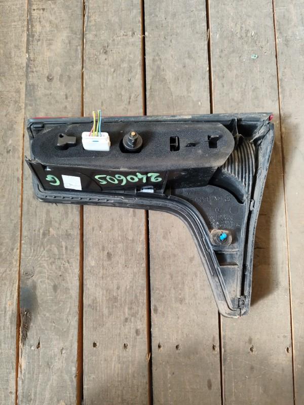 Feu arriere secondaire gauche (feux) CITROEN C5 1 PHASE 2 Diesel - 1