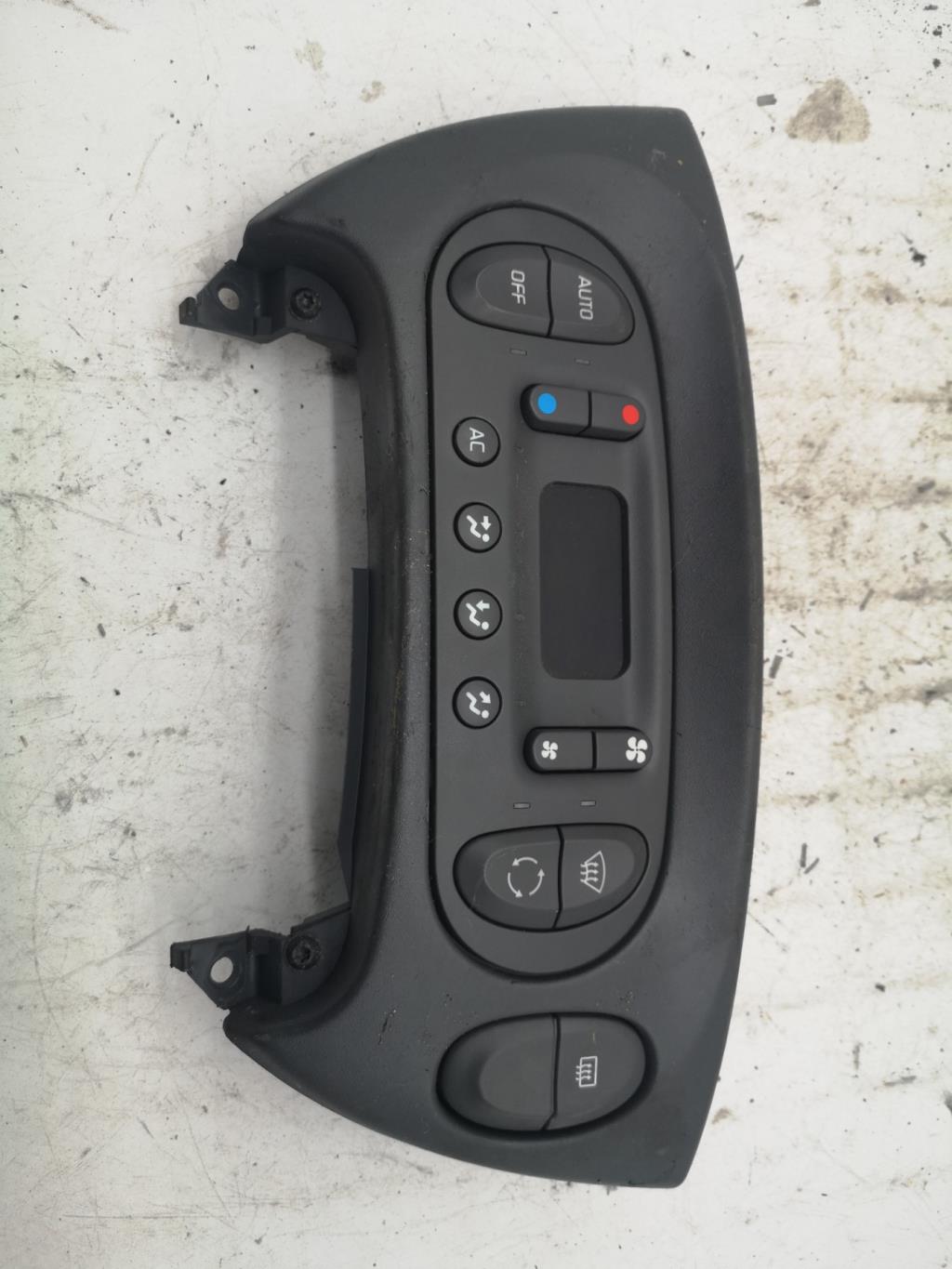 Commande chauffage RENAULT SCENIC 1 PHASE 2 Essence - 1