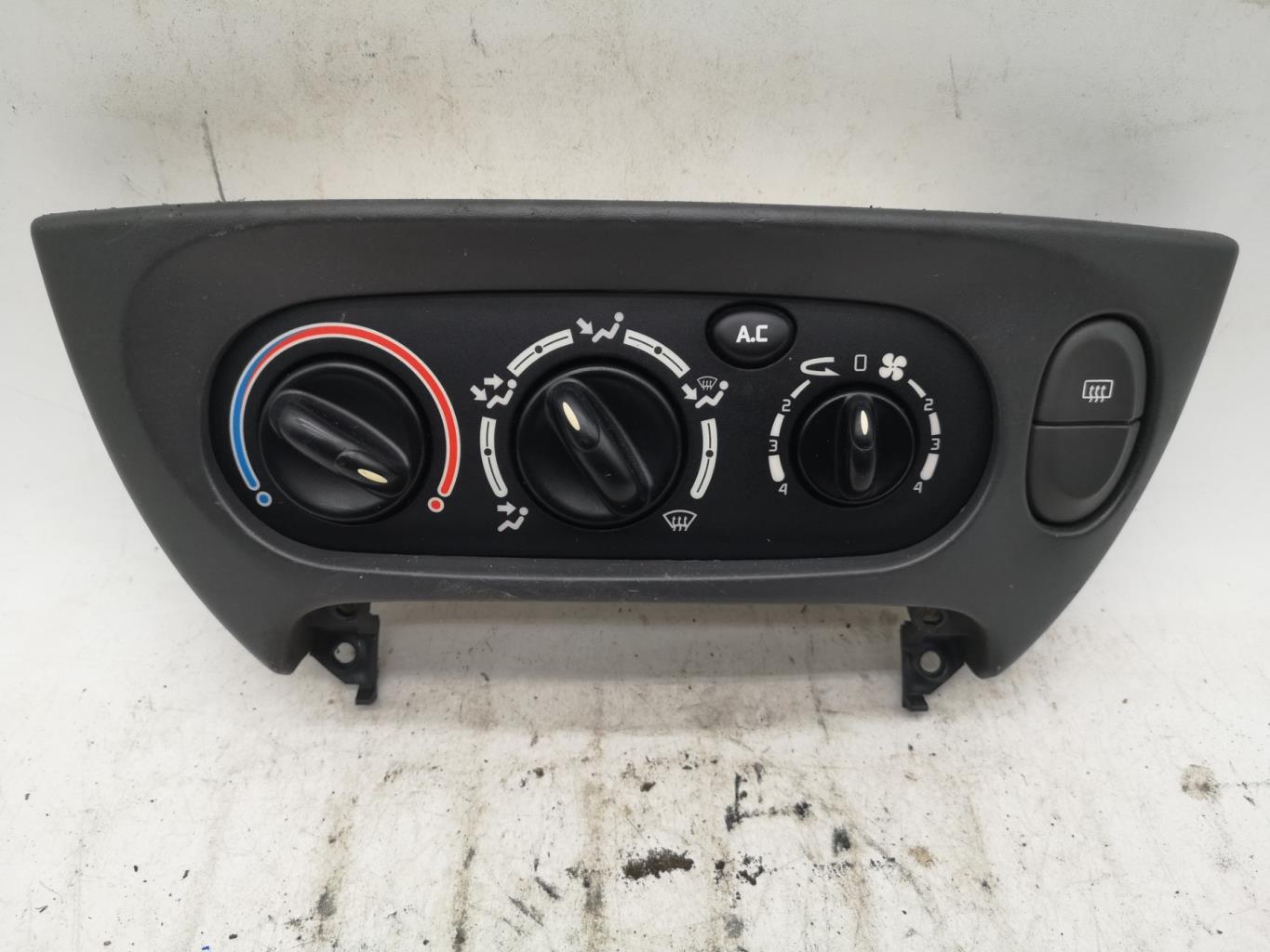 Commande chauffage RENAULT SCENIC 1 PHASE 2 Diesel - 1