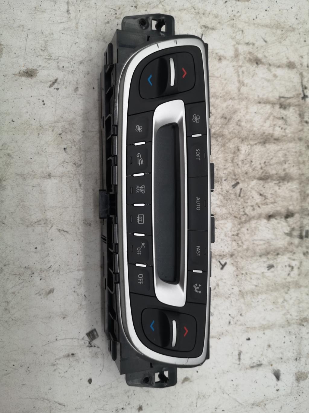 Commande chauffage RENAULT SCENIC 3 PHASE 3 Essence - 1