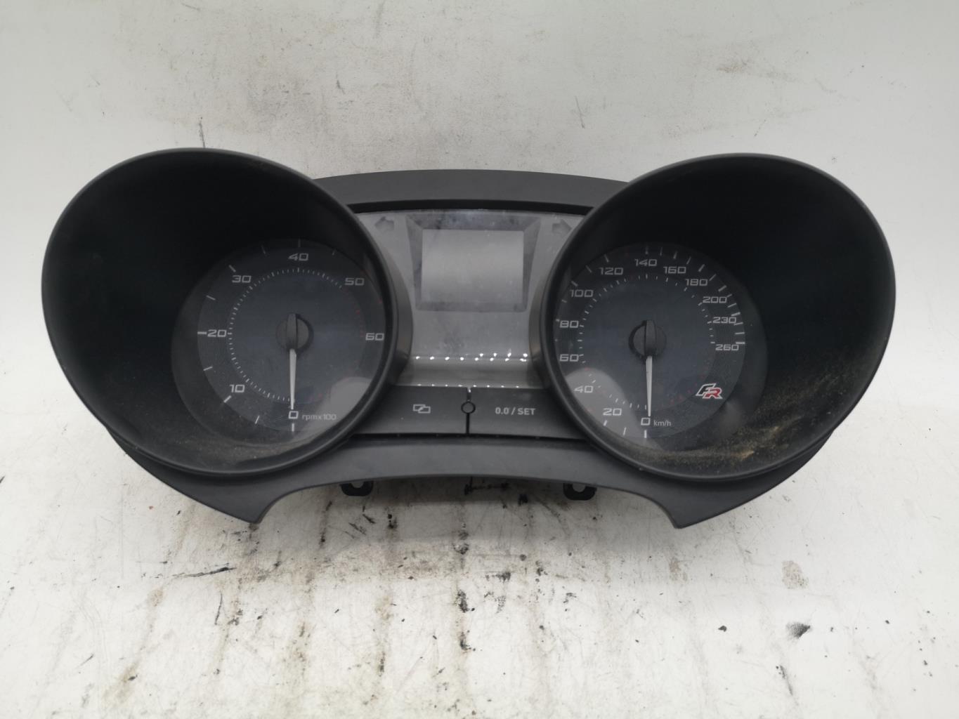 Compteur SEAT IBIZA 4 PHASE 2 Diesel - 1
