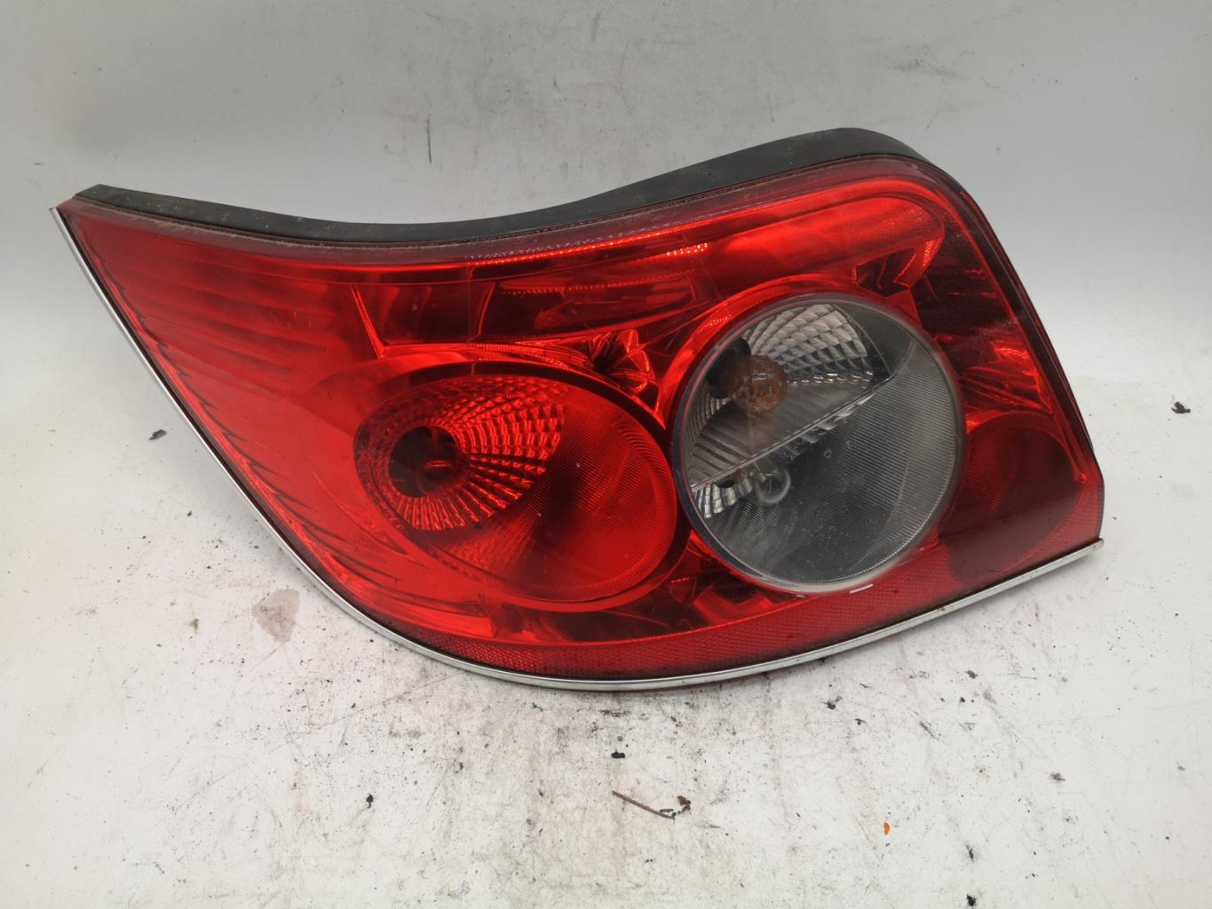 Feu arriere principal gauche (feux) RENAULT MEGANE 2 PHASE 1 CABRIOLET Diesel - 1