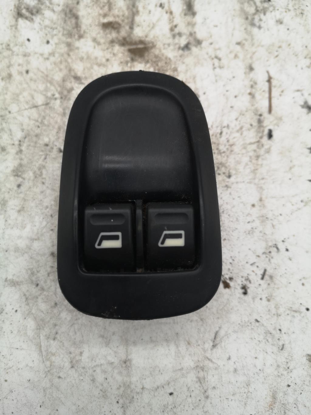 Interrupteur de leve vitre PEUGEOT 206 PHASE 2 Diesel - 1