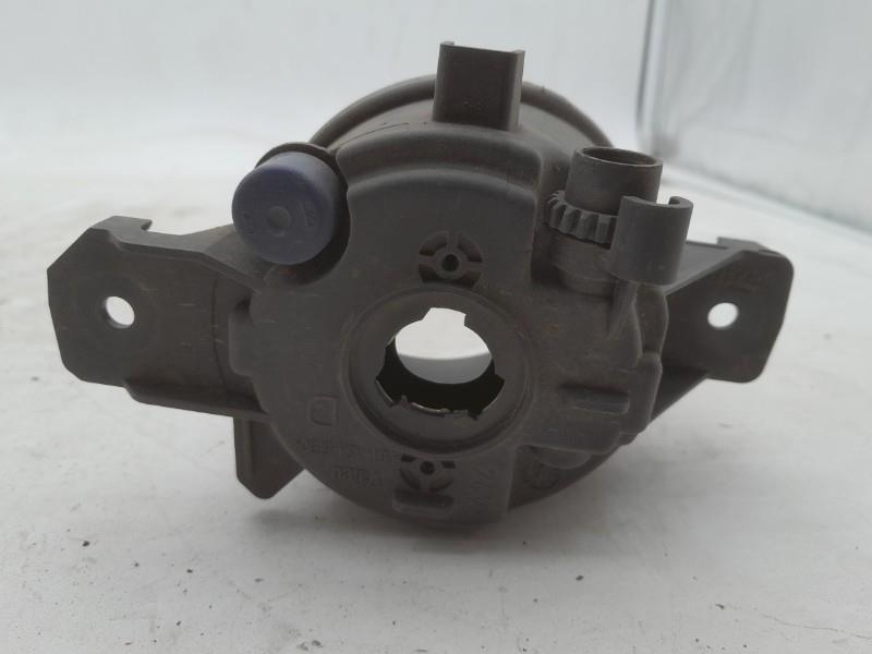 Anti brouillard droit (feux) RENAULT CLIO 2 PHASE 2 Essence - 1