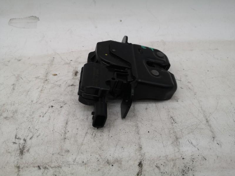 Serrure de coffre RENAULT MEGANE 3 PHASE 1 COUPE Diesel - 1