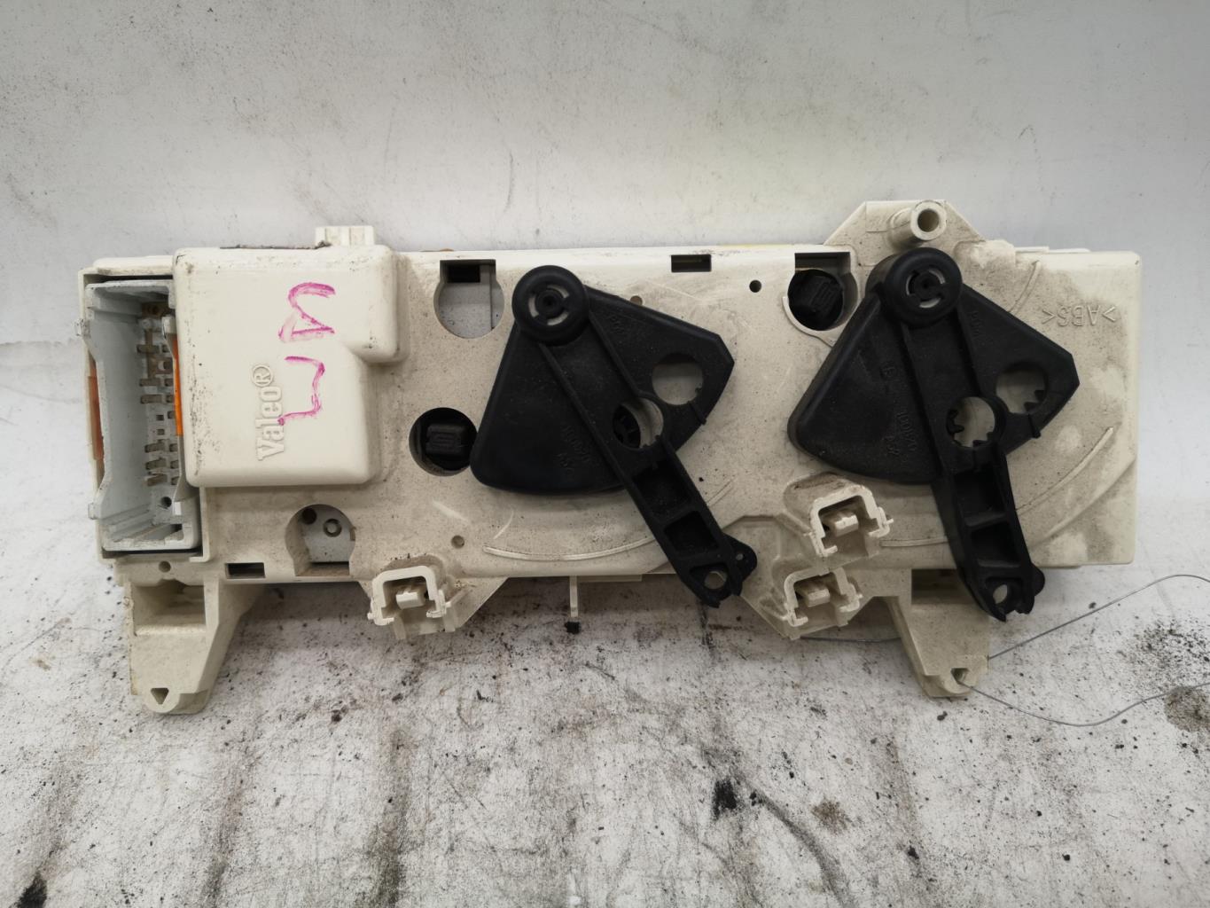 Commande chauffage RENAULT MEGANE 1 PHASE 2 Essence - 1
