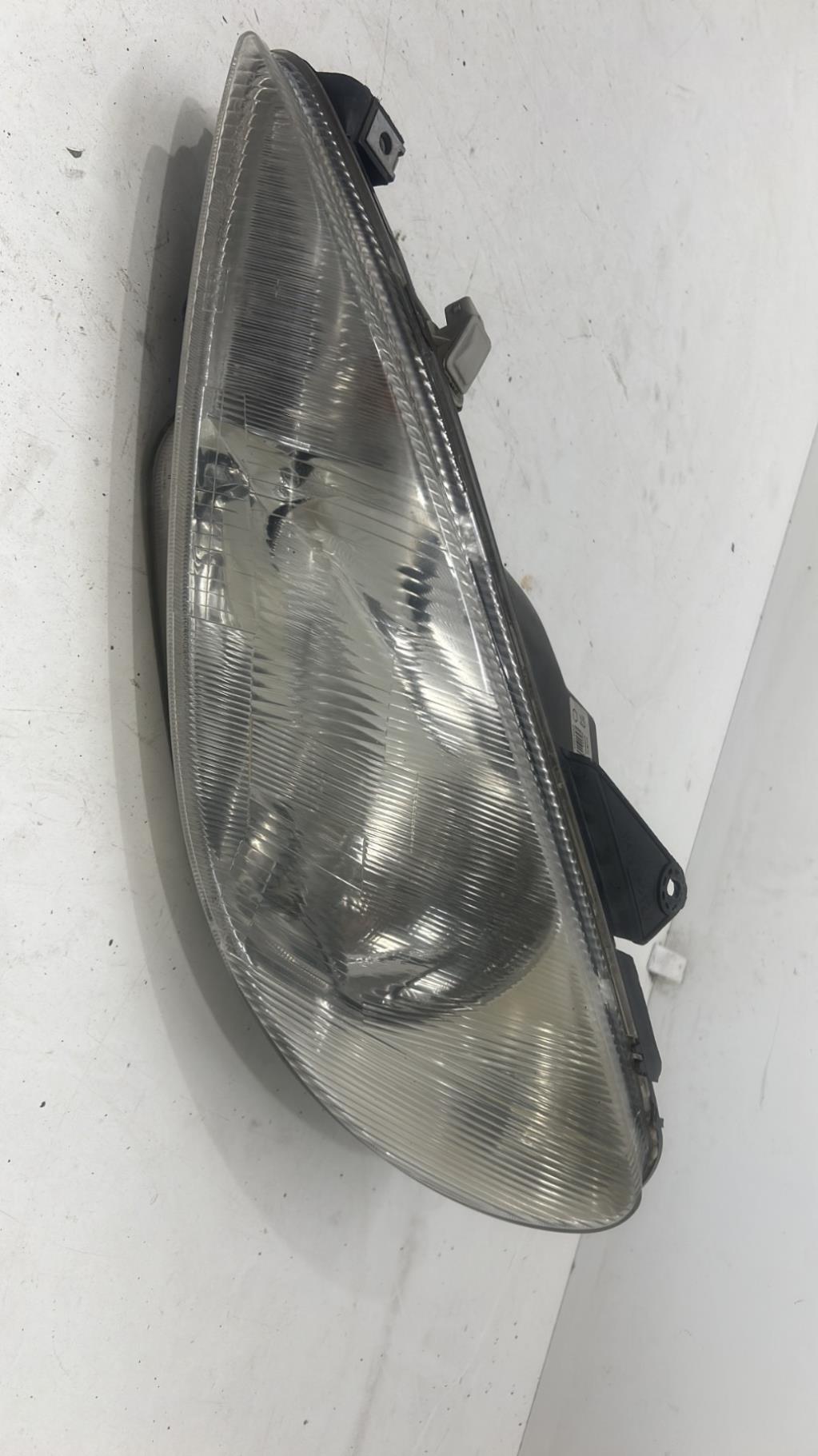 Gruppo ottico anteriore principale sinistro (luci)(faro) PEUGEOT 206 PHASE 1 Gasolina - 1