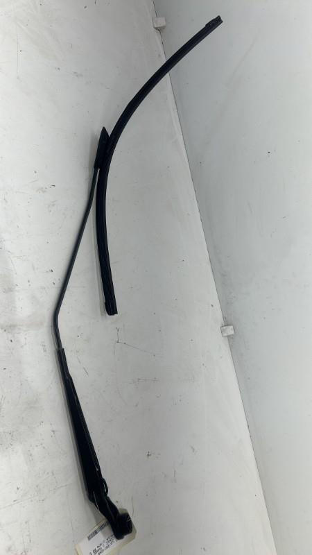 Braccio tergicristallo anteriore sinistro RENAULT GRAND SCENIC 3 PHASE 1 Diésel - 1